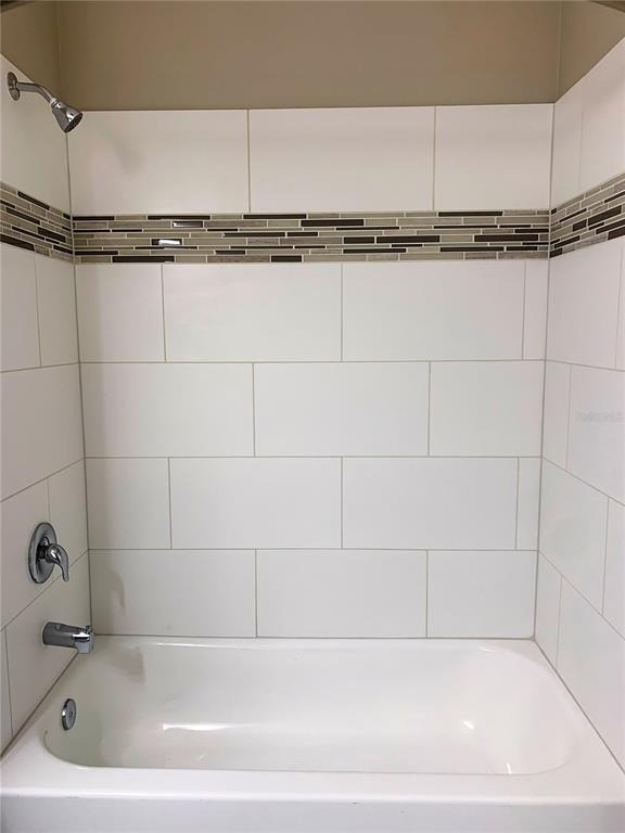 5617 Legacy Crescent Place - Photo 11