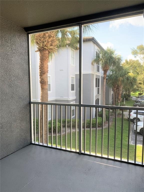 5617 Legacy Crescent Place - Photo 20