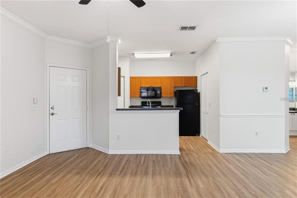 2171 Portofino Place - Photo 2