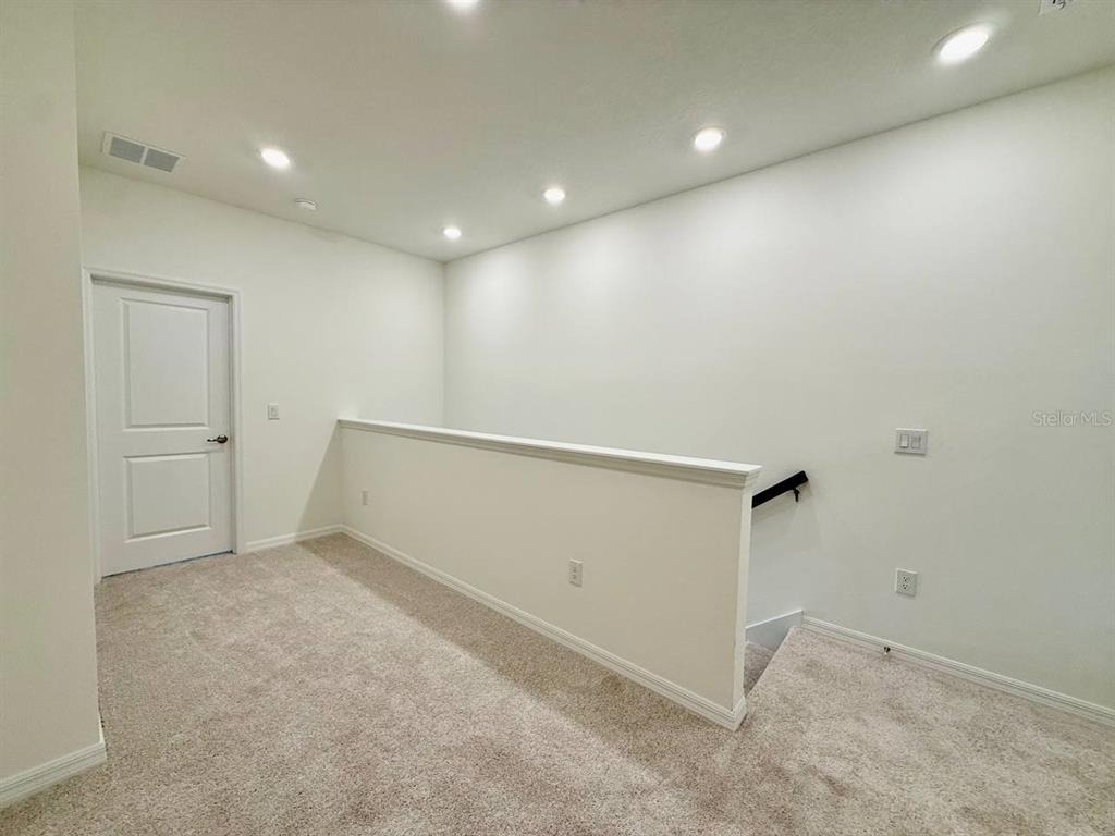 6404 Jensen View Avenue - Photo 17