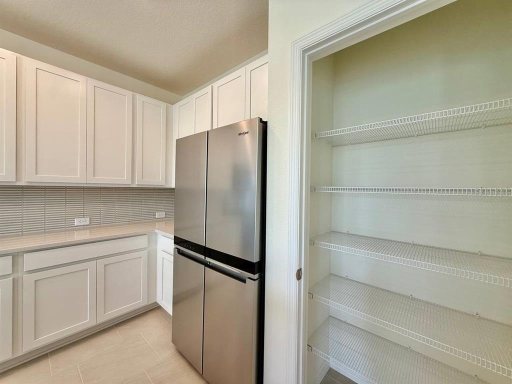 6404 Jensen View Avenue - Photo 10