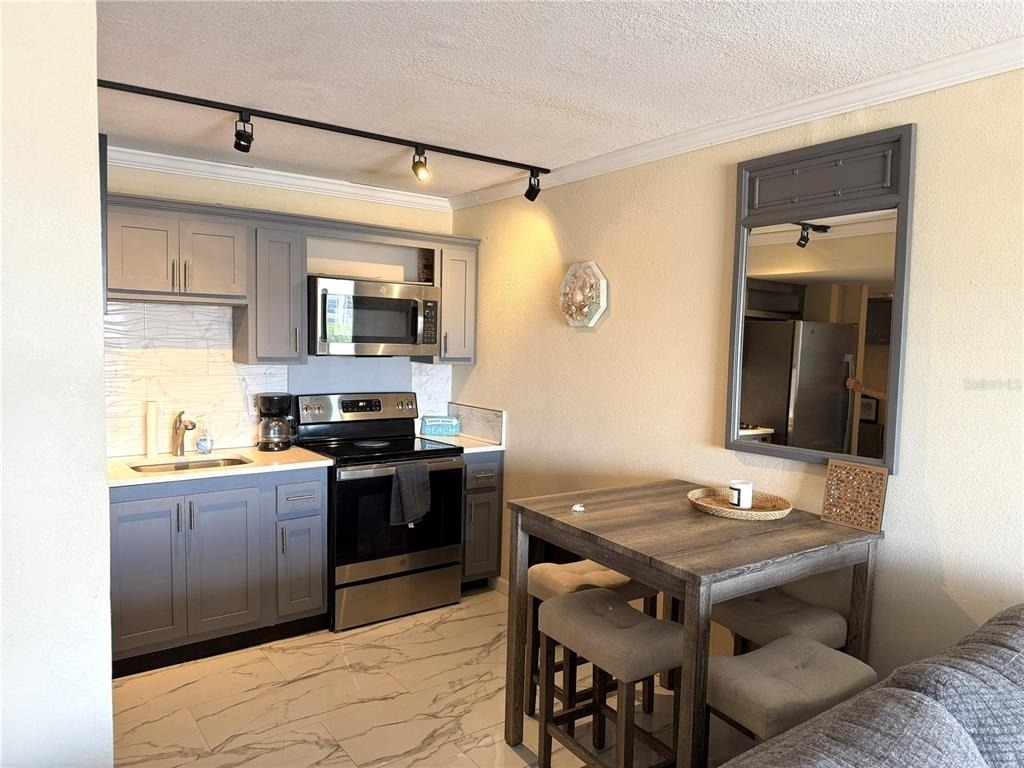 51 Island Way - Photo 6