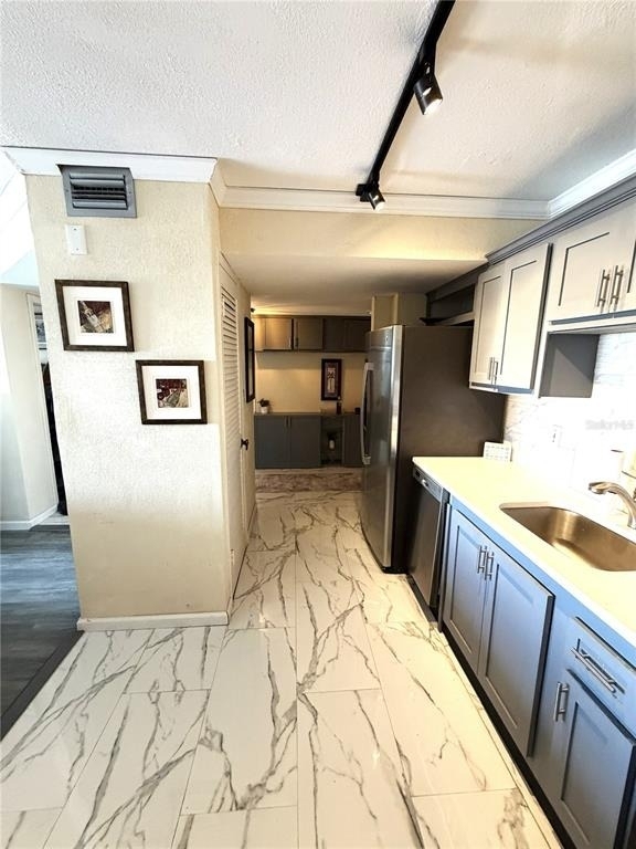 51 Island Way - Photo 12