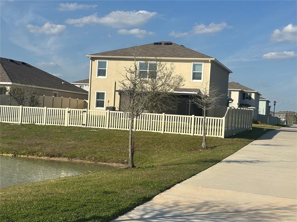32762 Pez Landing Lane - Photo 13