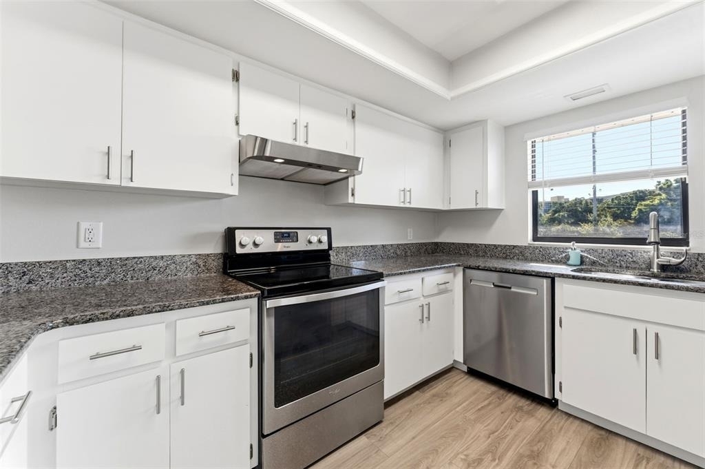 101 Lake Avenue Ne - Photo 19