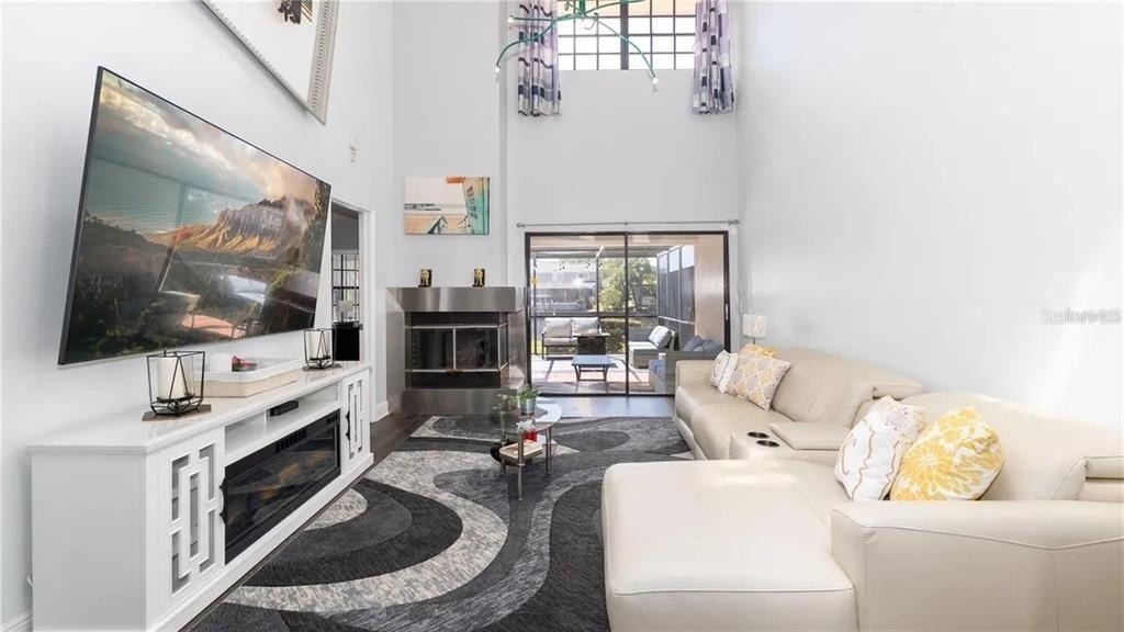 10438 Saint Tropez Place - Photo 8