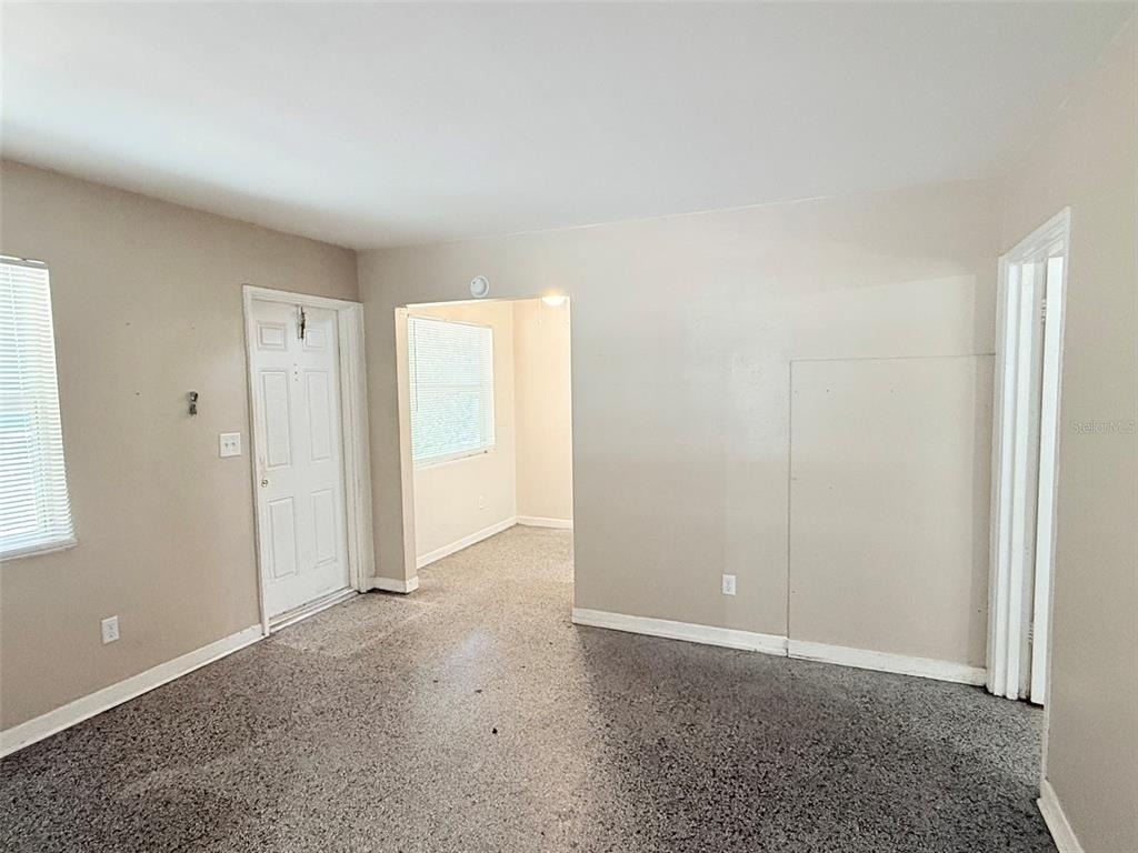 1304 Browning Street - Photo 3