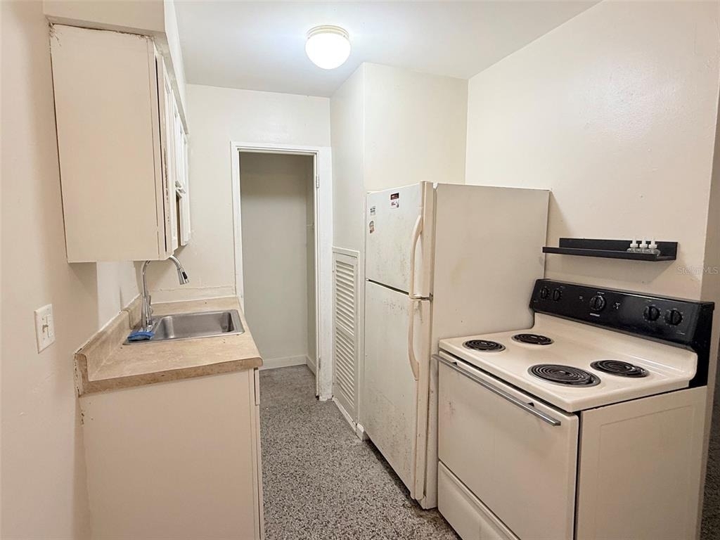 1304 Browning Street - Photo 6