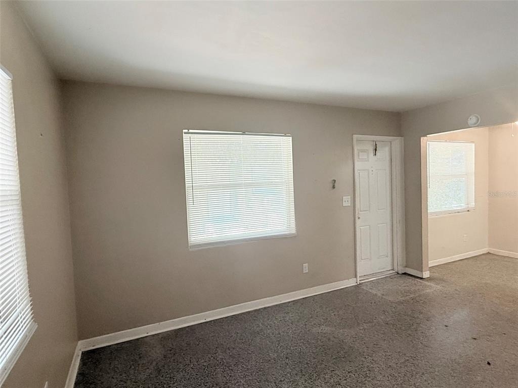 1304 Browning Street - Photo 2