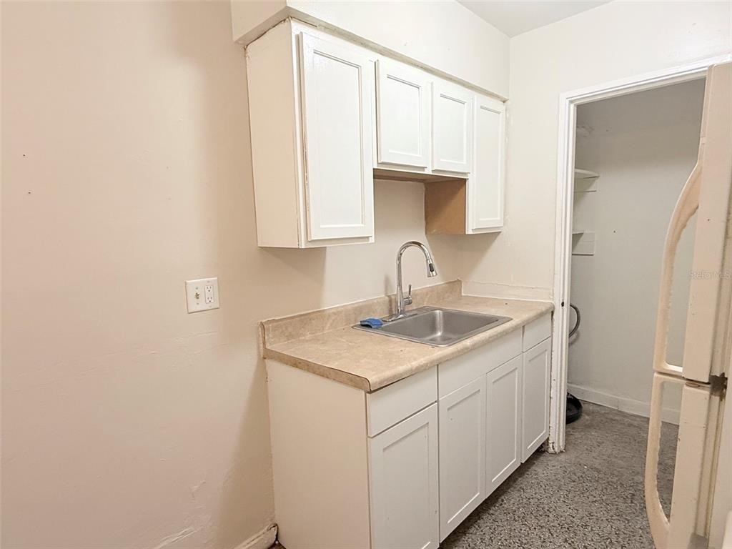 1304 Browning Street - Photo 8