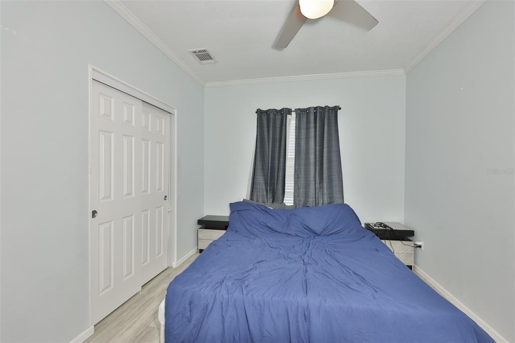 1169 8th Avenue Ne - Photo 9