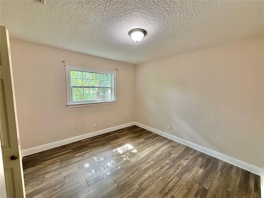 2810 Flowertree Road - Photo 13