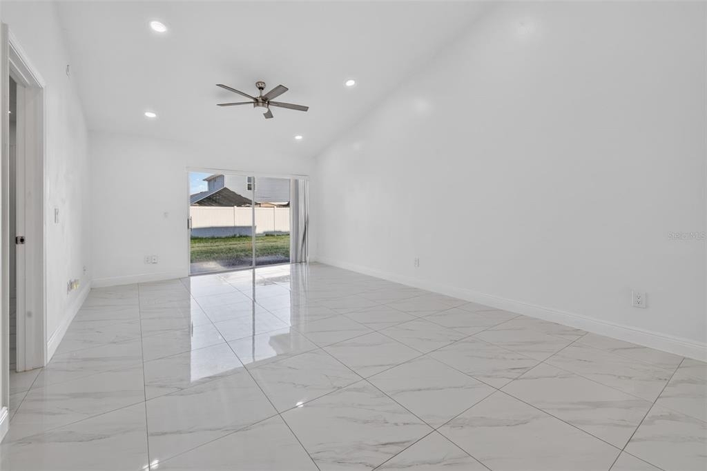 3128 Sandy Shore Lane - Photo 17