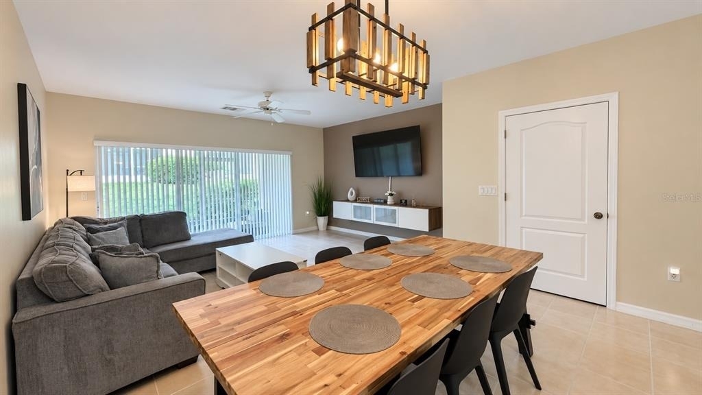 326 Chelsea Drive - Photo 4