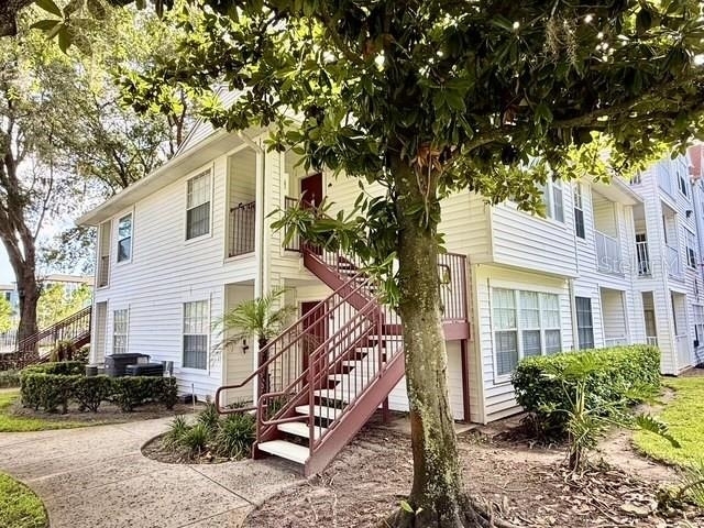 11594 Westwood Boulevard - Photo 0