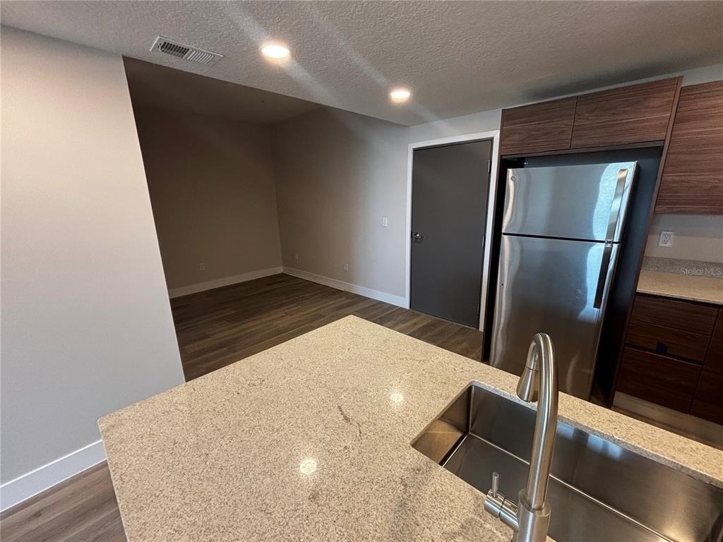 4424 S Texas Avenue - Photo 16