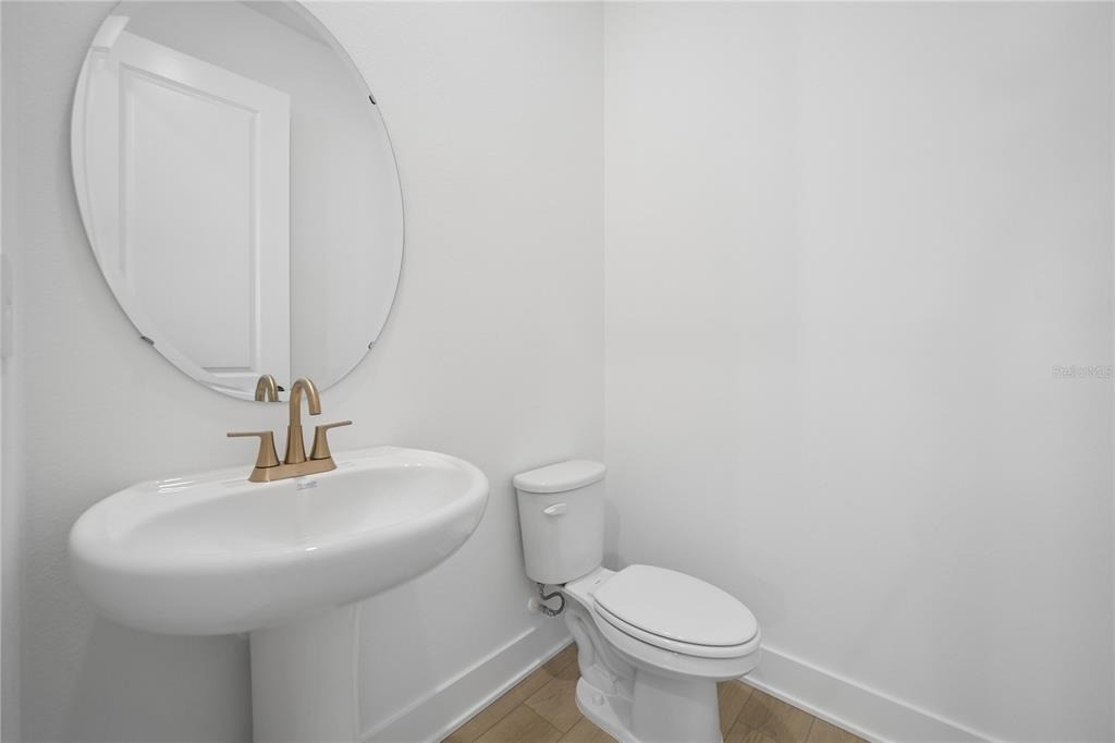 15219 Hamlin Park Drive - Photo 8