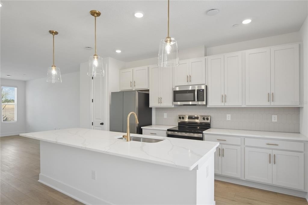 15219 Hamlin Park Drive - Photo 15