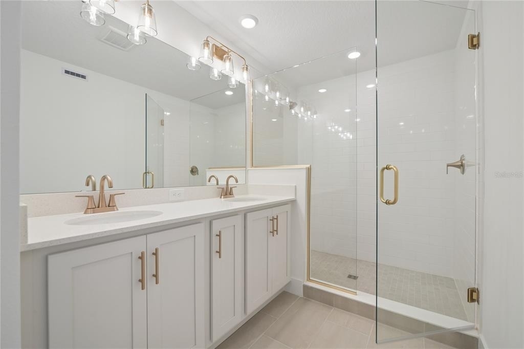 15219 Hamlin Park Drive - Photo 27