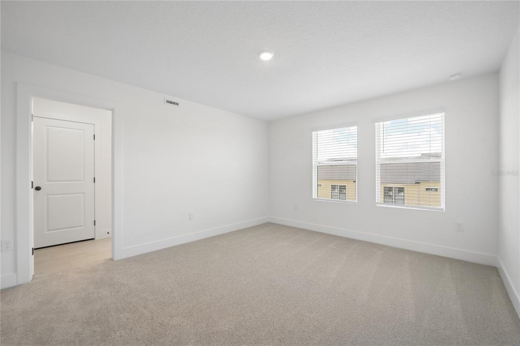15219 Hamlin Park Drive - Photo 24