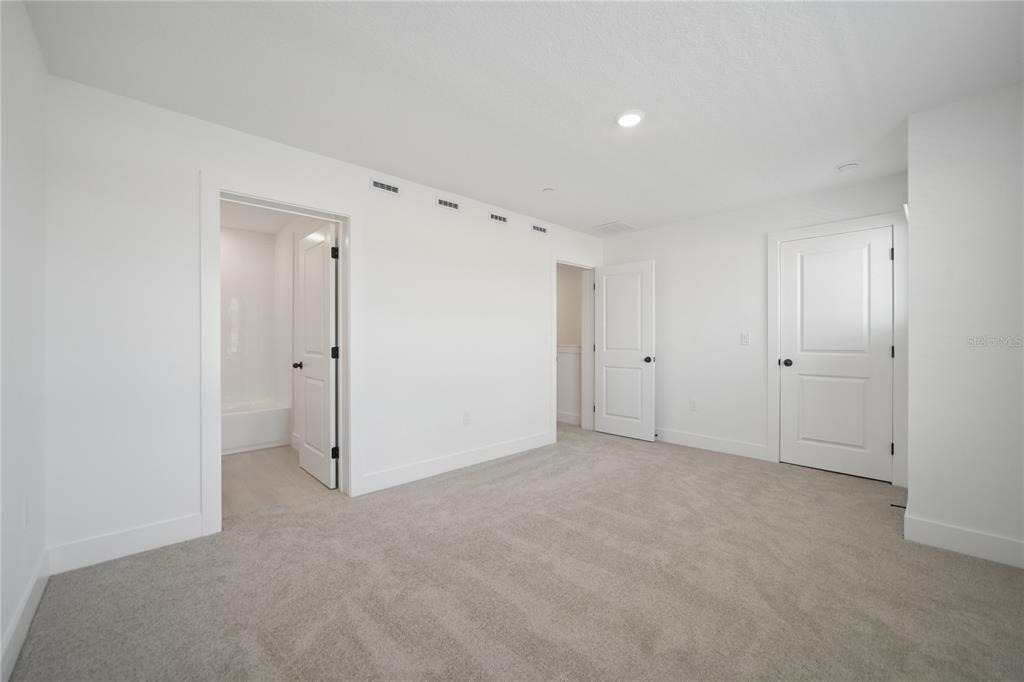15219 Hamlin Park Drive - Photo 21
