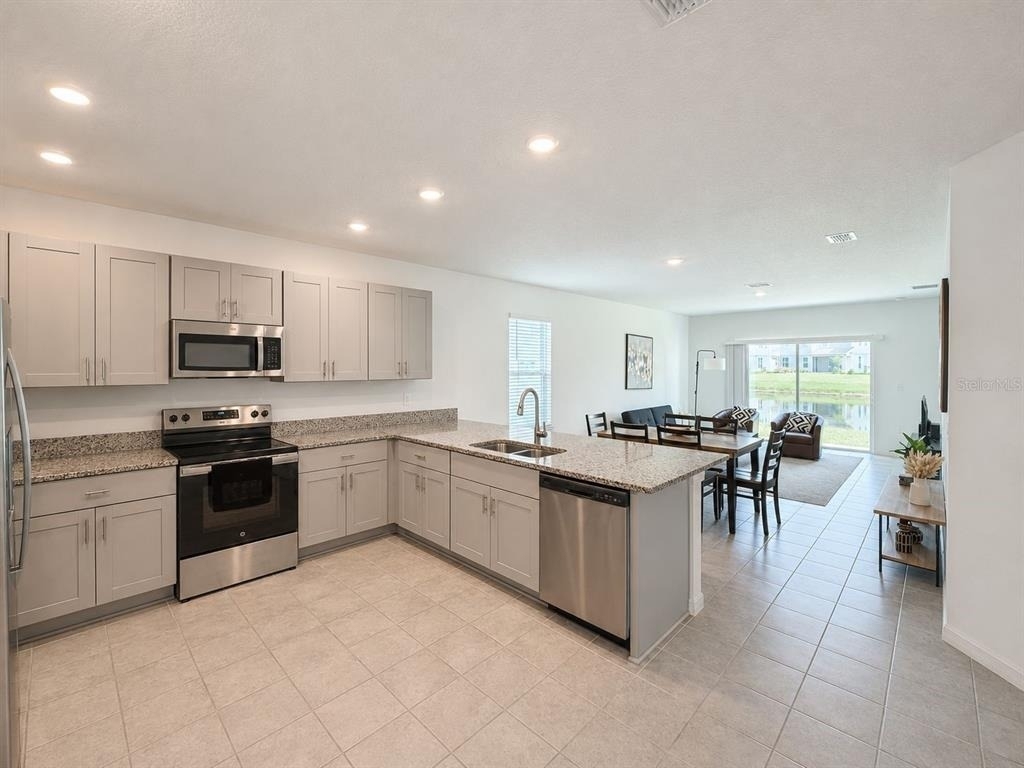 5671 Nispero Way - Photo 4