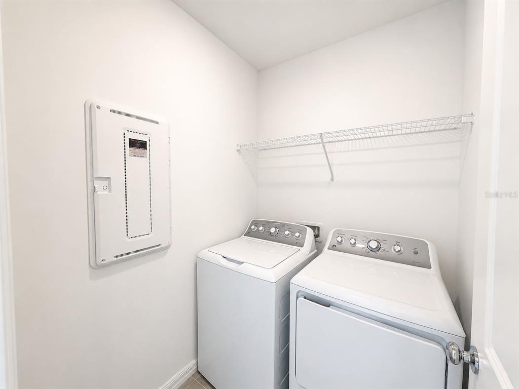 5671 Nispero Way - Photo 10