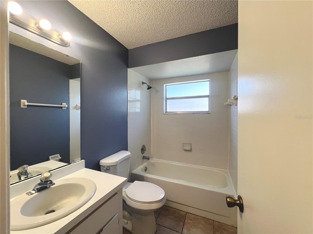 818 Sleepy Harbour Drive - Photo 9