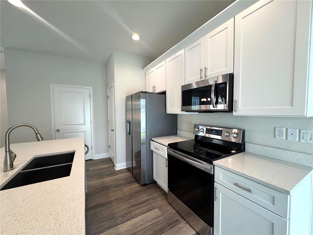 2861 Mayer Street - Photo 7