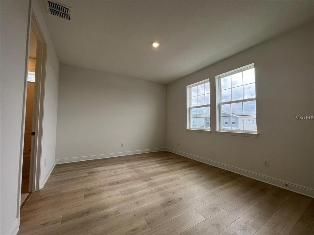 19141 Planetree Street - Photo 18