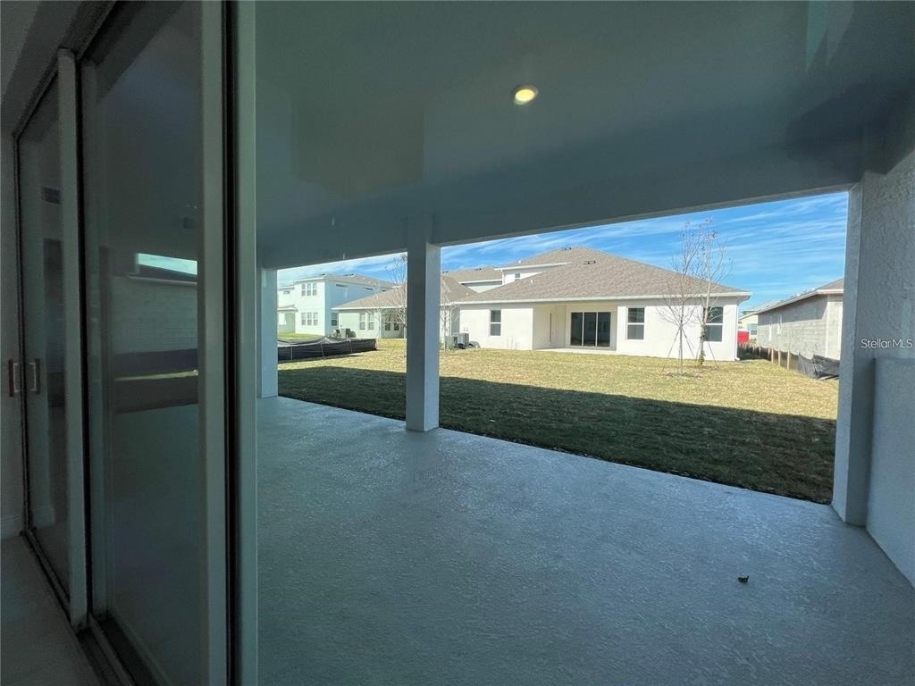 19141 Planetree Street - Photo 39