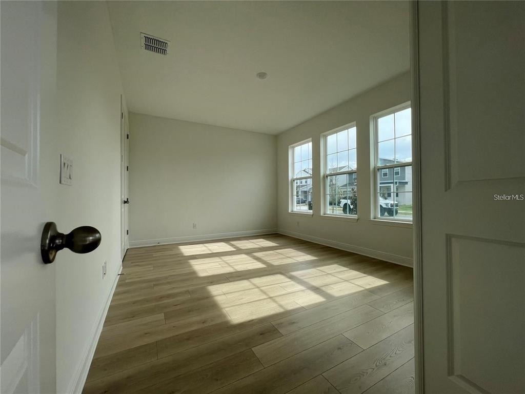 19141 Planetree Street - Photo 17