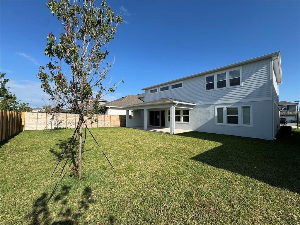19141 Planetree Street - Photo 43