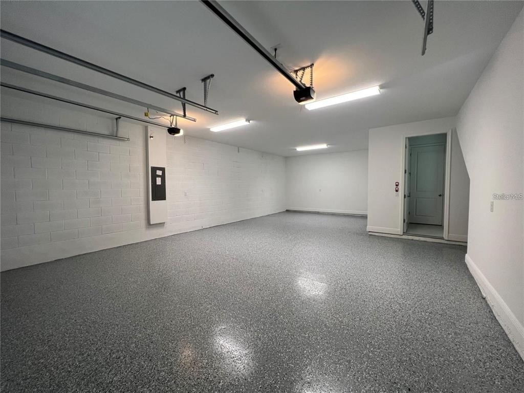 19141 Planetree Street - Photo 37