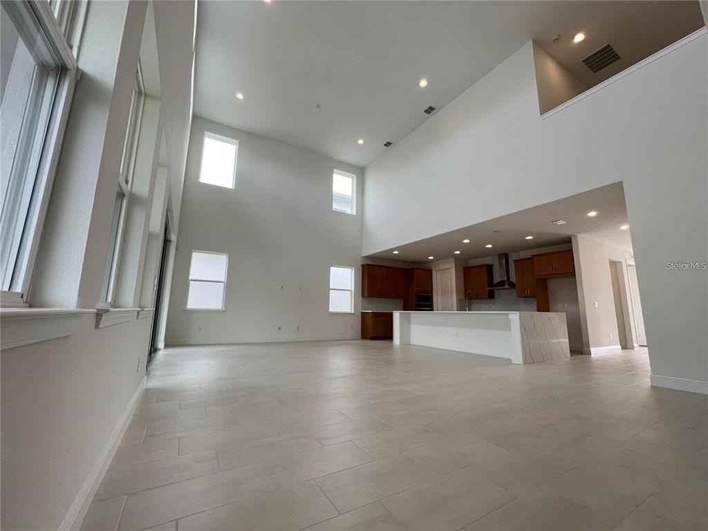 19141 Planetree Street - Photo 8