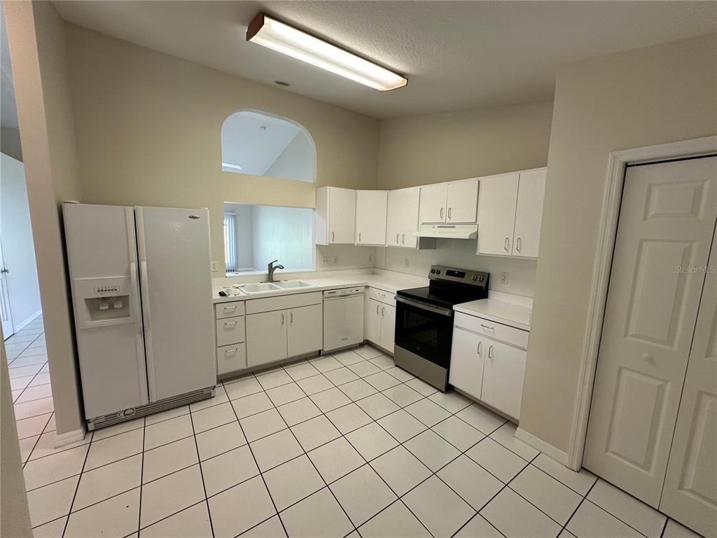 4066 Bonnie Drive - Photo 4
