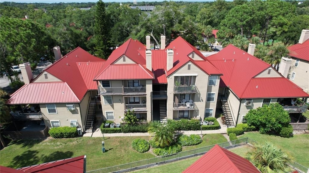 232 Afton Square - Photo 42