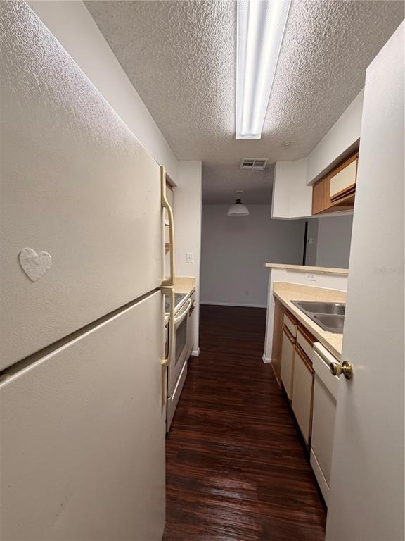 232 Afton Square - Photo 13