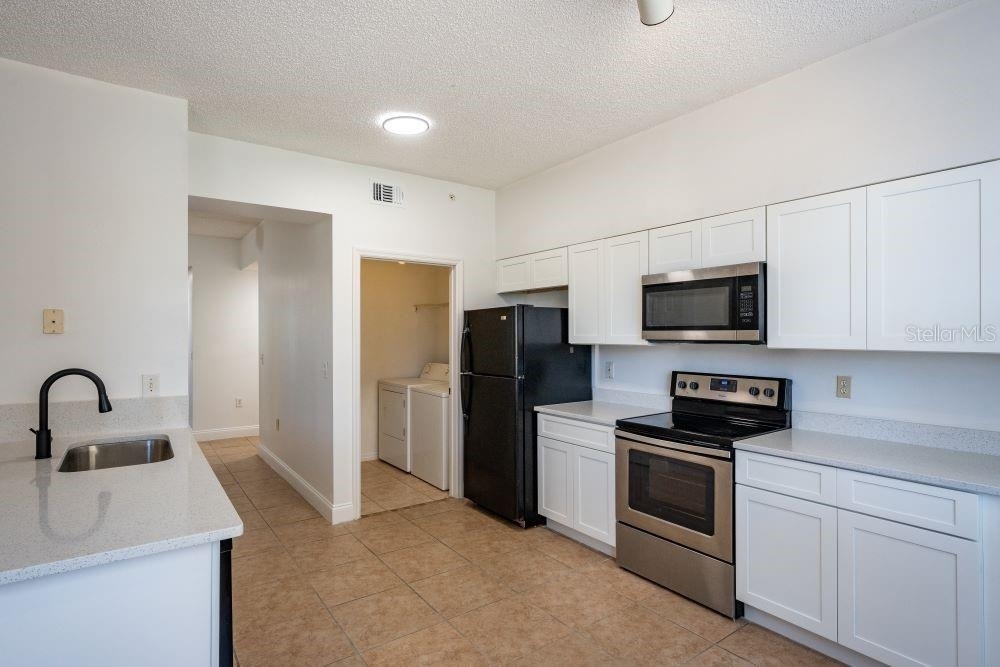 10873 Windsor Walk Drive - Photo 10