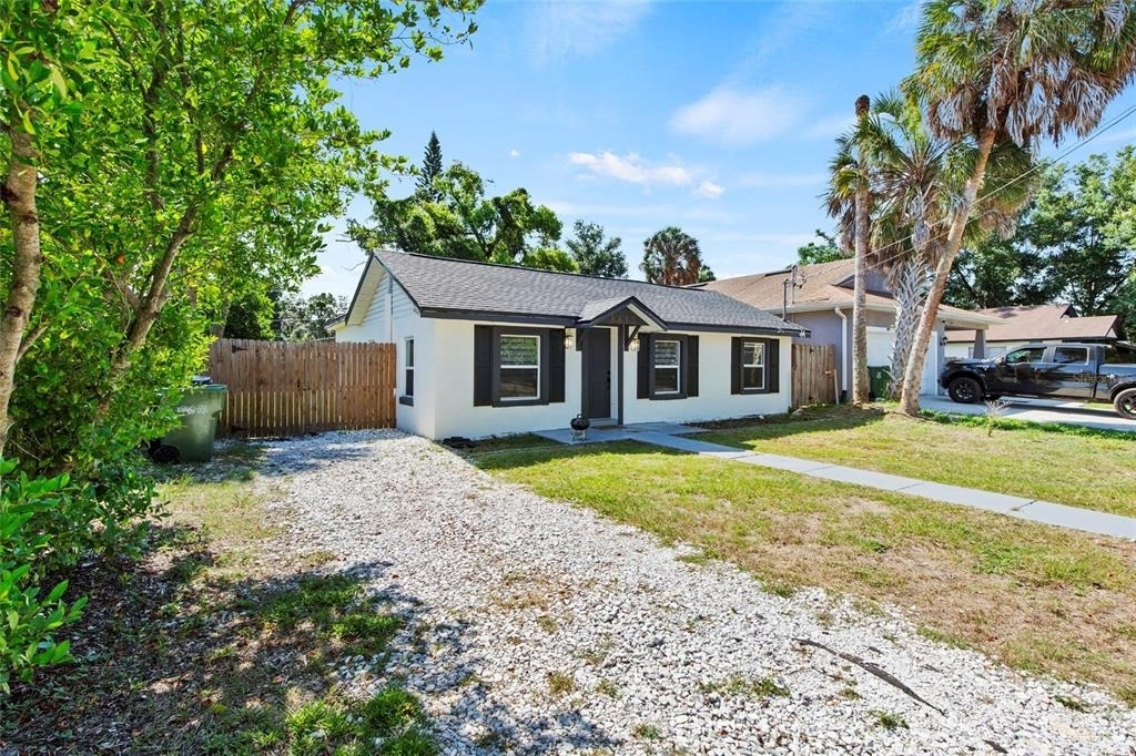 8613 N 14th Street - Photo 2