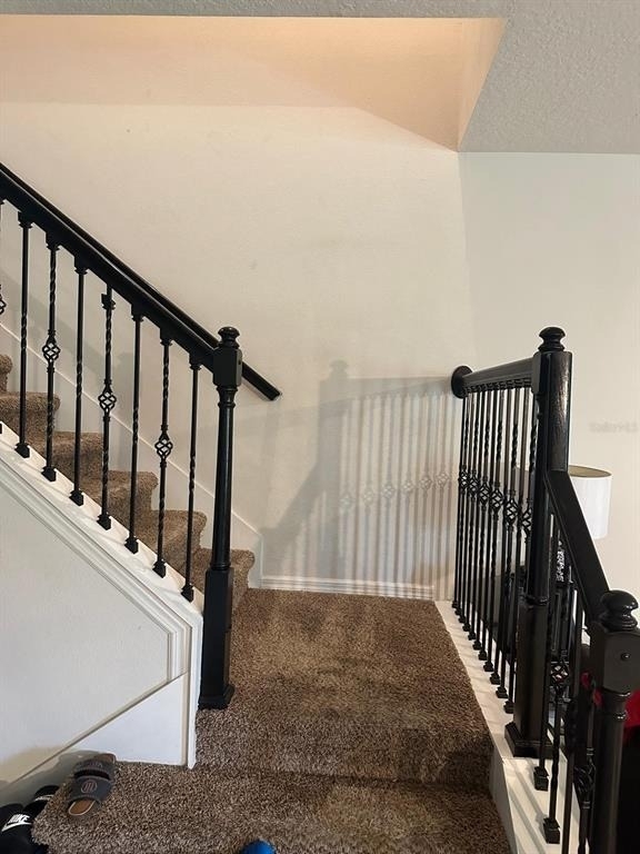 1382 Riley Circle - Photo 3