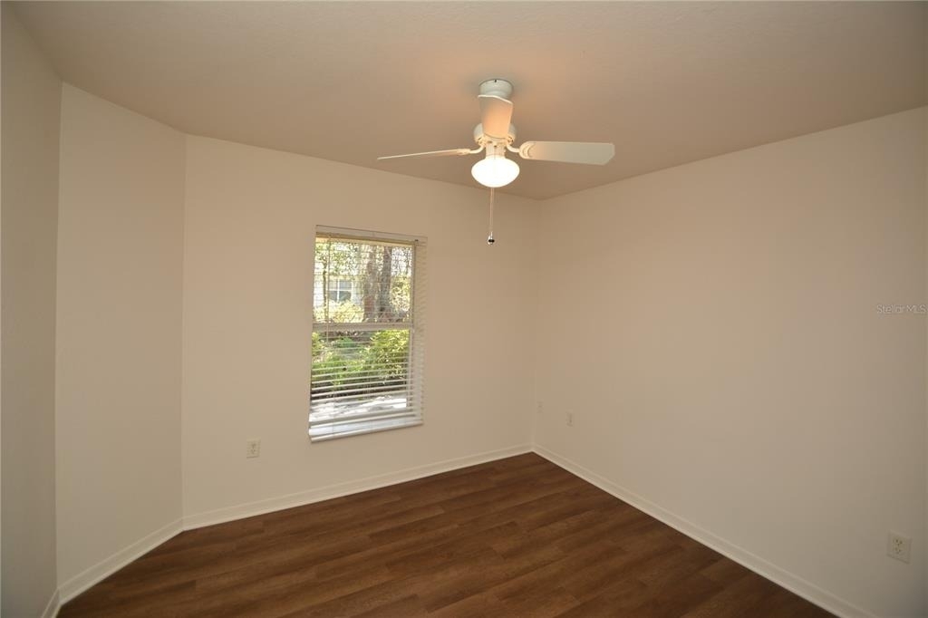 4600 E Moody Boulevard - Photo 18