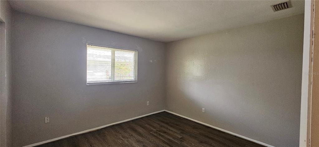 1205 Academy Boulevard - Photo 8