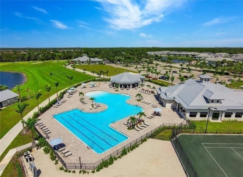 14194 Heritage Landing Boulevard - Photo 33