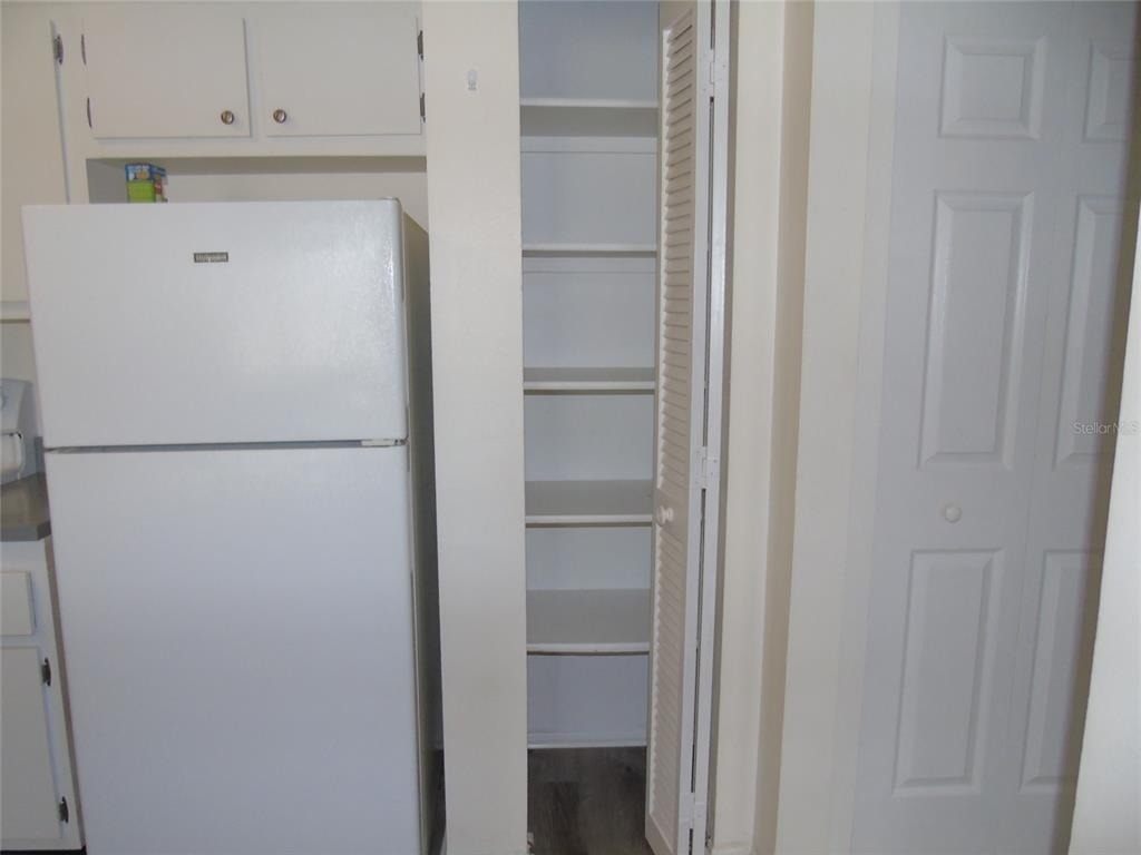 21150 Gertrude Avenue - Photo 7