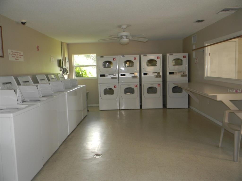 21150 Gertrude Avenue - Photo 17