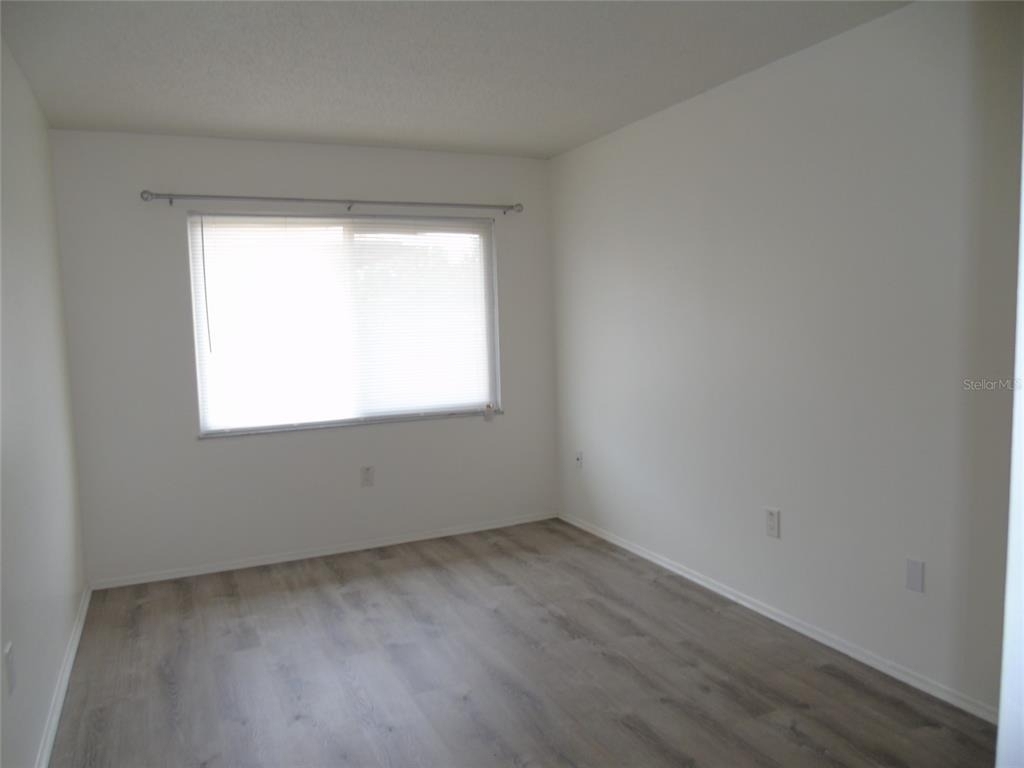 21150 Gertrude Avenue - Photo 10