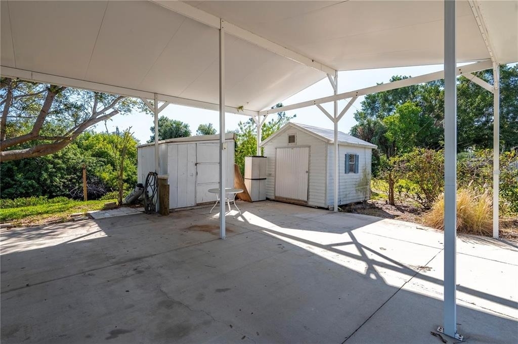 3004 Bamboo Court - Photo 36
