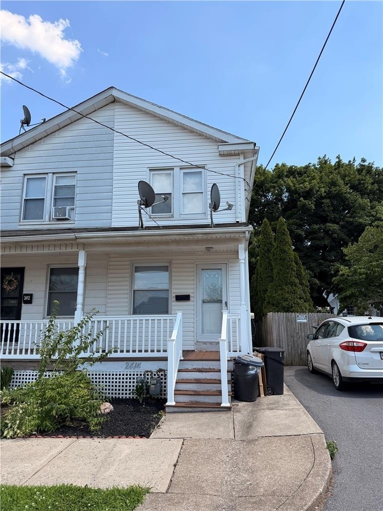 2414 Birch Street - Photo 0