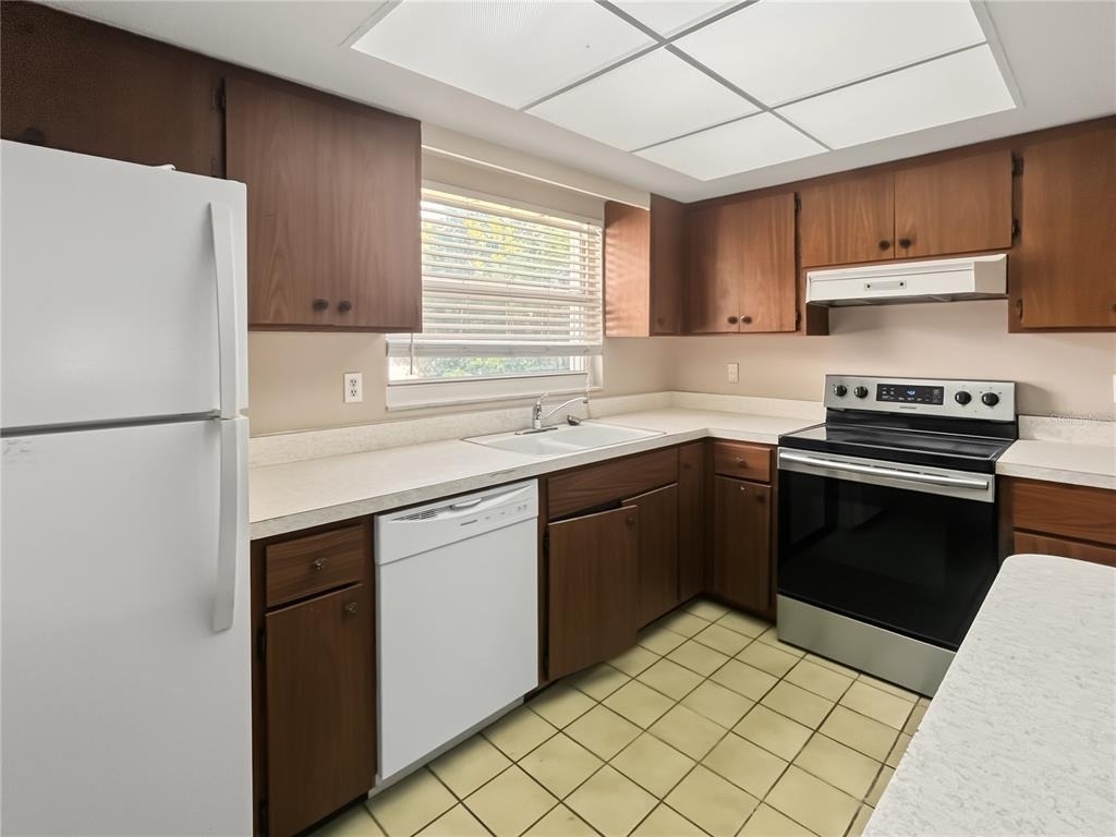 4417 Parnell Drive - Photo 5